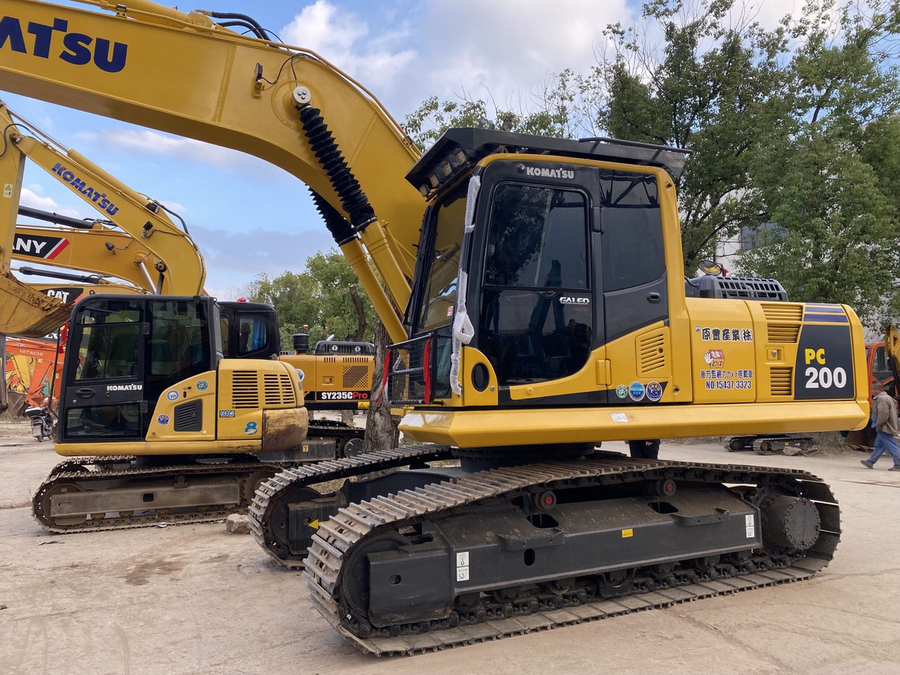 Komatsu PC200-8 Excavator - 履带式挖掘机:图2 Komatsu PC200-8 Excavator - 履带式挖掘机:图2