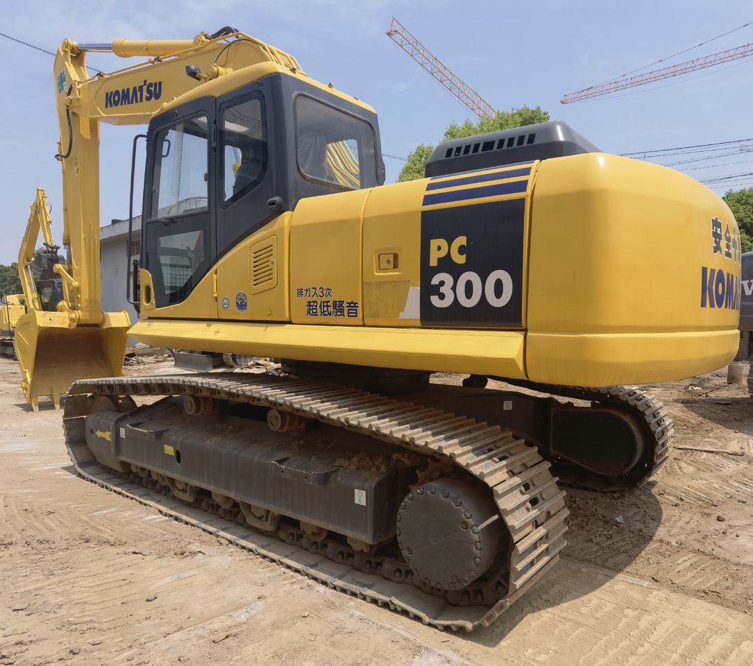 Komatsu PC300-7 excavator - 履带式挖掘机:图1 Komatsu PC300-7 excavator - 履带式挖掘机:图1