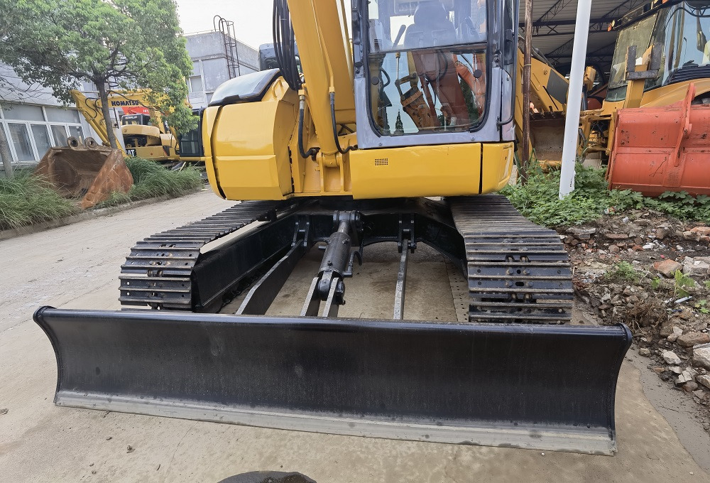 履带式挖掘机 Komatsu pc78 Excavator:图6 履带式挖掘机 Komatsu pc78 Excavator:图6