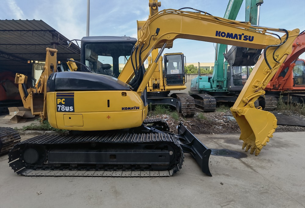 Komatsu pc78 Excavator - 履带式挖掘机:图3 Komatsu pc78 Excavator - 履带式挖掘机:图3