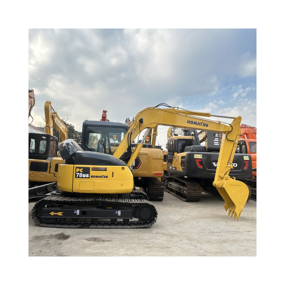 Komatsu pc78us Excavator - 履带式挖掘机:图1 Komatsu pc78us Excavator - 履带式挖掘机:图1