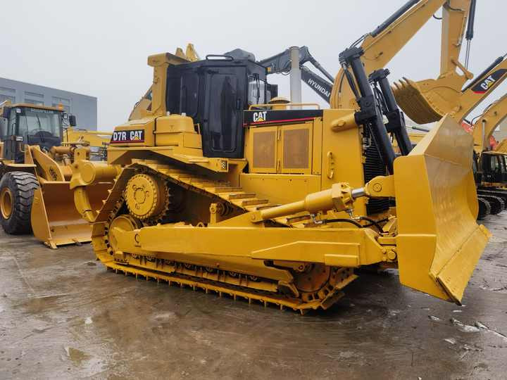 Original Japan Bulldozer Caterpillar D7R Cat D7R/Used CAT Bulldozer D6 D7 D7R D7G for sale - 推土机:图5 Original Japan Bulldozer Caterpillar D7R Cat D7R/Used CAT Bulldozer D6 D7 D7R D7G for sale - 推土机:图5