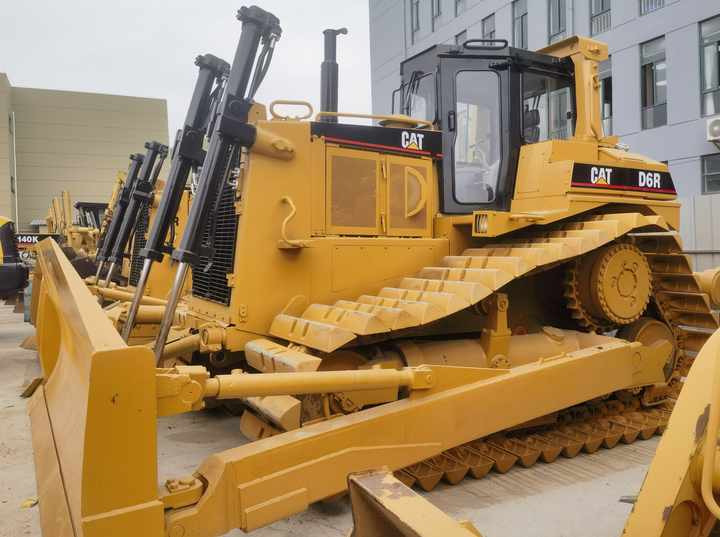 Original Japan Used CAT D6R Bulldozer Second Hand CAT D6R Bulldozer with fast delivery and low price for sale - 推土机:图2 Original Japan Used CAT D6R Bulldozer Second Hand CAT D6R Bulldozer with fast delivery and low price for sale - 推土机:图2
