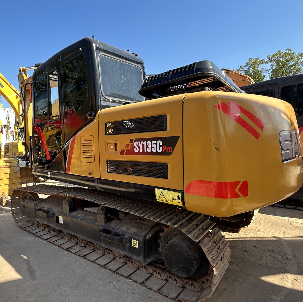 SANY 135C Excavator - 履带式挖掘机:图1 SANY 135C Excavator - 履带式挖掘机:图1