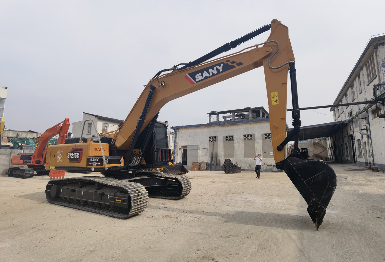 SANY 215C-9 Excavator - 履带式挖掘机:图3 SANY 215C-9 Excavator - 履带式挖掘机:图3