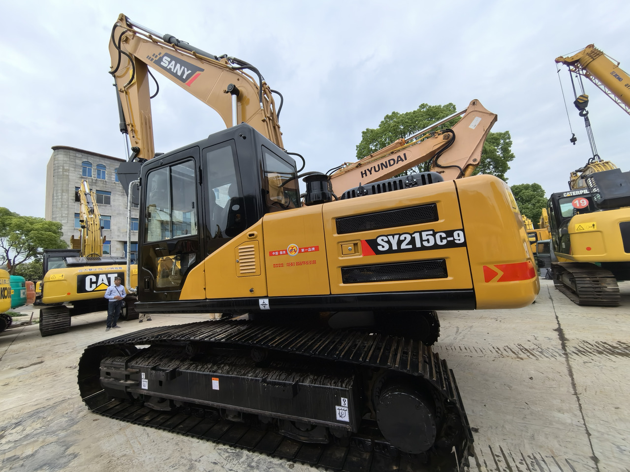 SANY 215C-9 Excavator - 履带式挖掘机:图3 SANY 215C-9 Excavator - 履带式挖掘机:图3