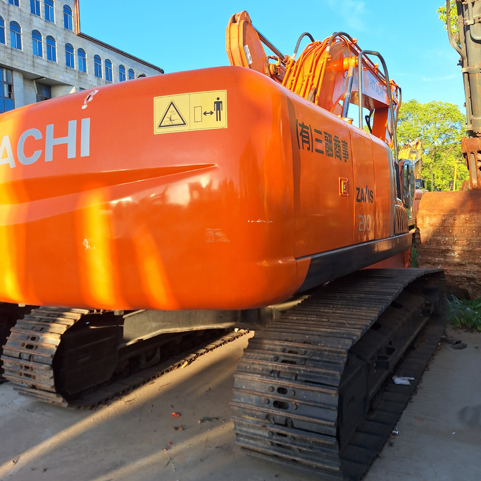Second hand Hitachi ZX210 excavator - 挖掘机:图2 Second hand Hitachi ZX210 excavator - 挖掘机:图2