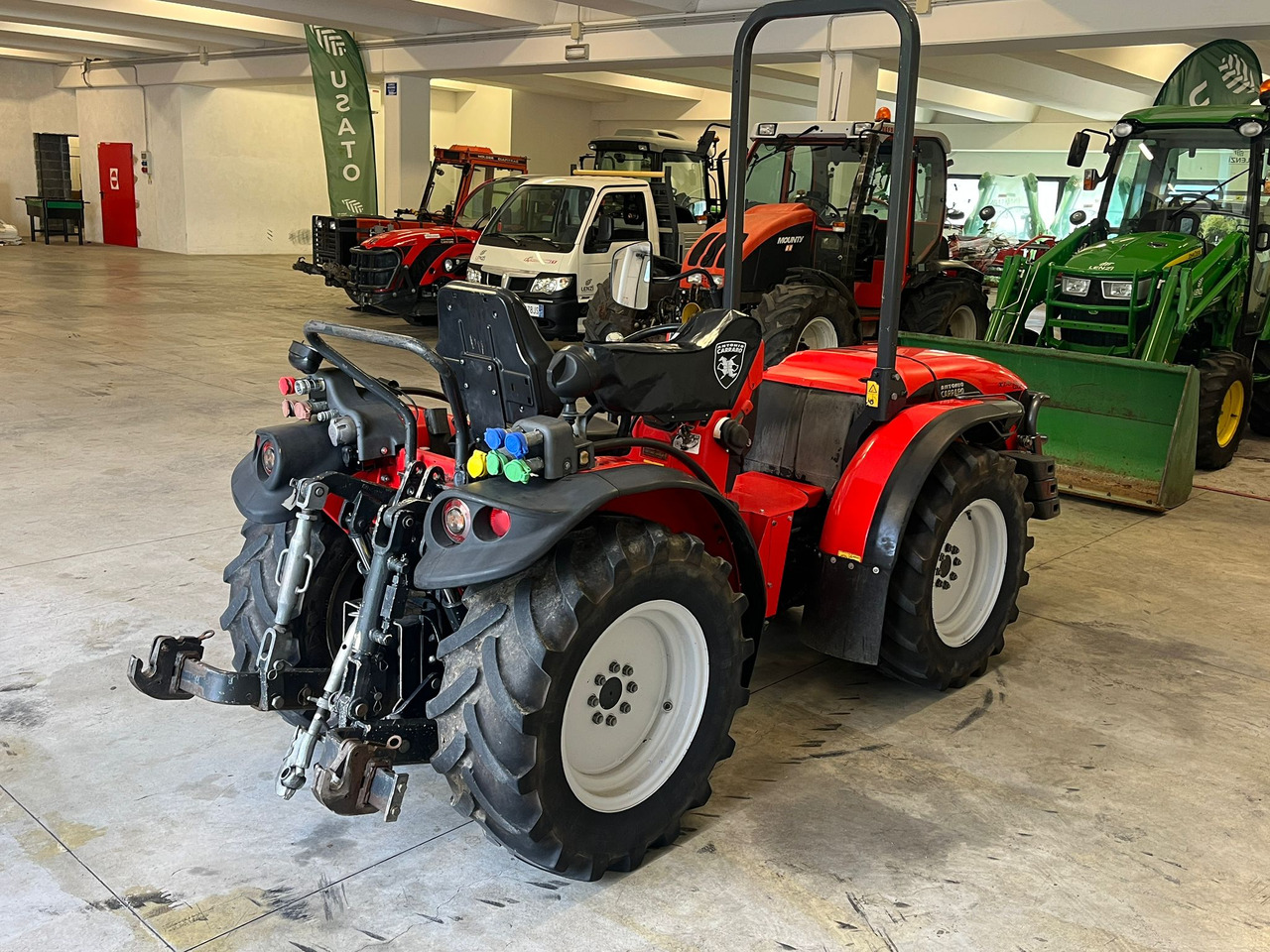 ANTONIO CARRARO SRH 9800 - 拖拉机:图4 ANTONIO CARRARO SRH 9800 - 拖拉机:图4