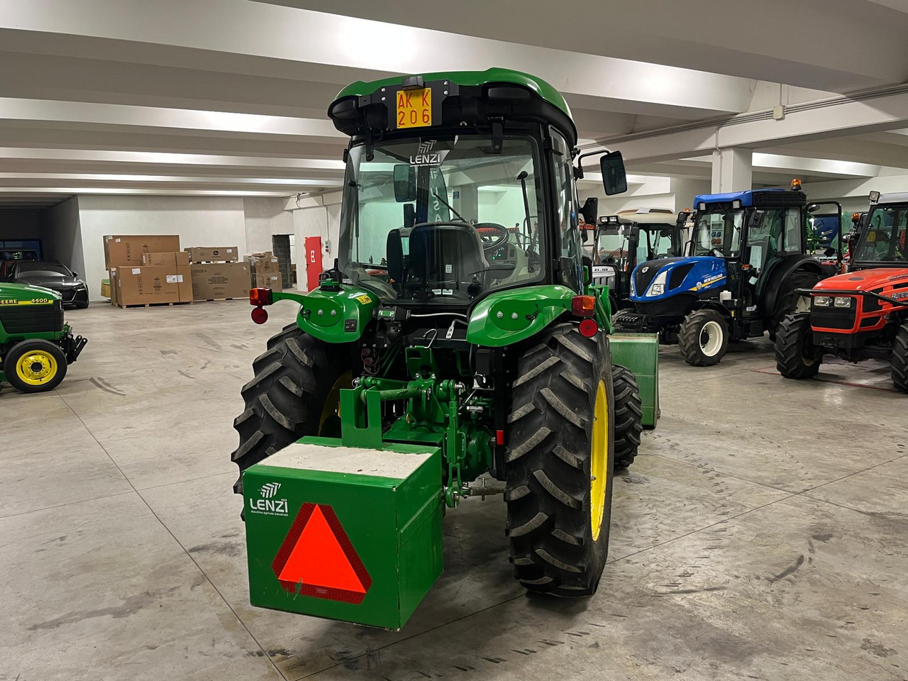 JOHN DEERE 4066 R ( IDROSTATICO ) - 拖拉机:图5 JOHN DEERE 4066 R ( IDROSTATICO ) - 拖拉机:图5