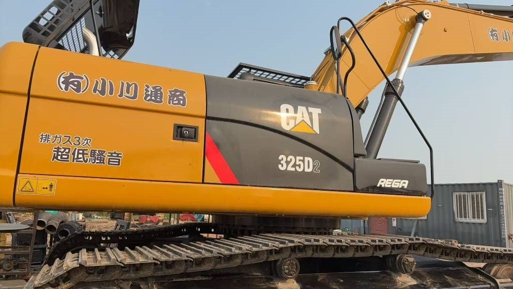 CAT 325 D  - 履带式挖掘机:图5 CAT 325 D  - 履带式挖掘机:图5