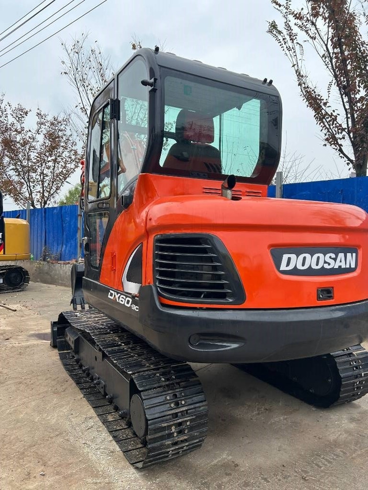 Doosan DX 60  - 履带式挖掘机:图3 Doosan DX 60  - 履带式挖掘机:图3