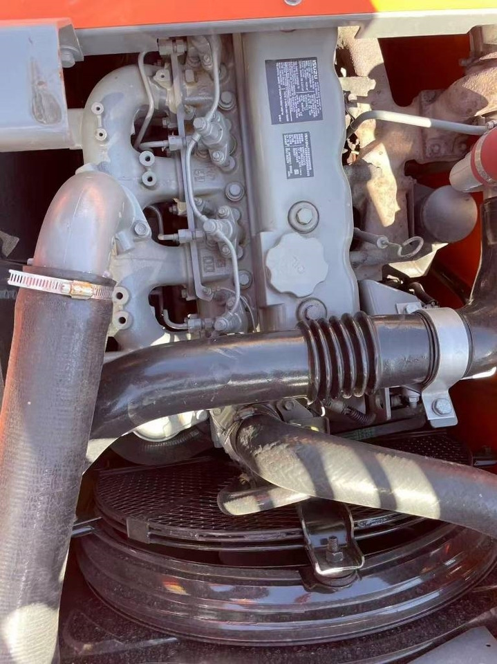 Hitachi ZX 120 - 履带式挖掘机:图5 Hitachi ZX 120 - 履带式挖掘机:图5