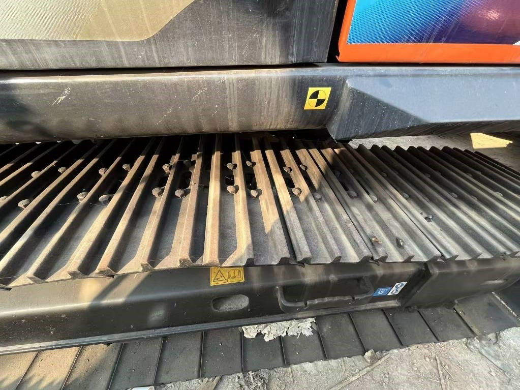 Hitachi ZX 160 - 履带式挖掘机:图5 Hitachi ZX 160 - 履带式挖掘机:图5