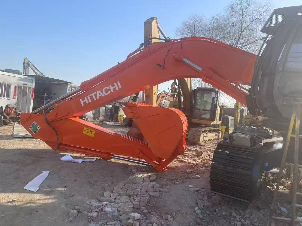 Hitachi ZX 350  - 履带式挖掘机:图3 Hitachi ZX 350  - 履带式挖掘机:图3
