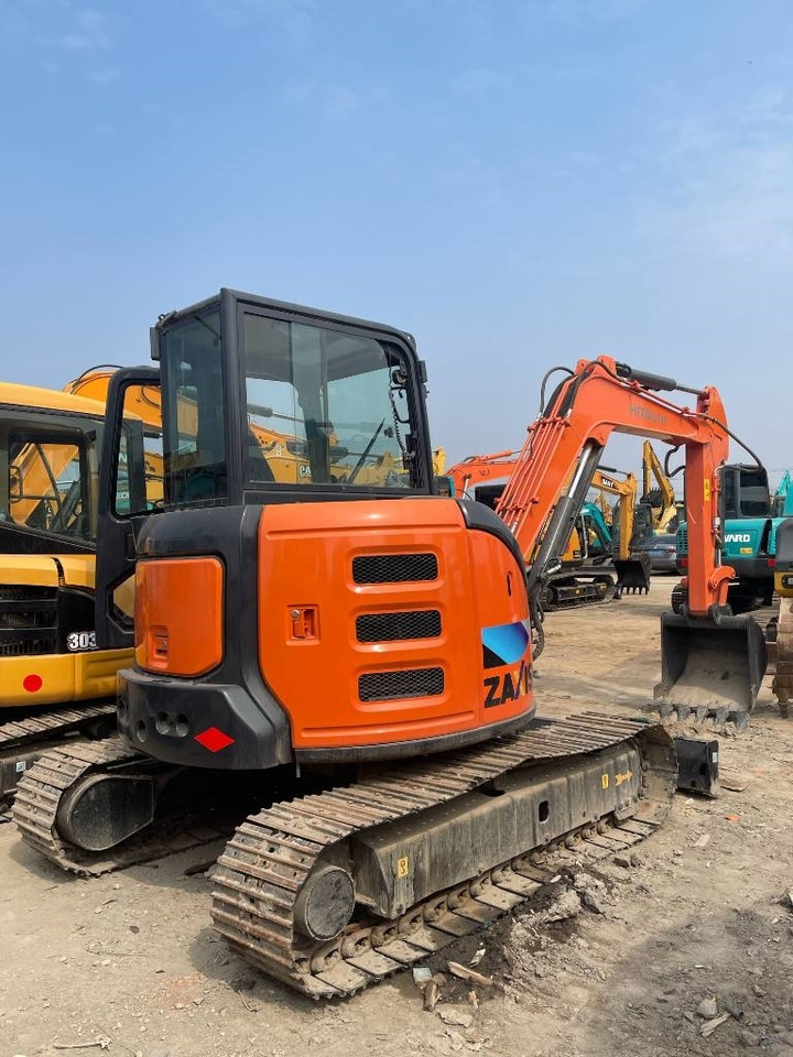 Hitachi ZX 55 - 小型挖掘机:图2 Hitachi ZX 55 - 小型挖掘机:图2