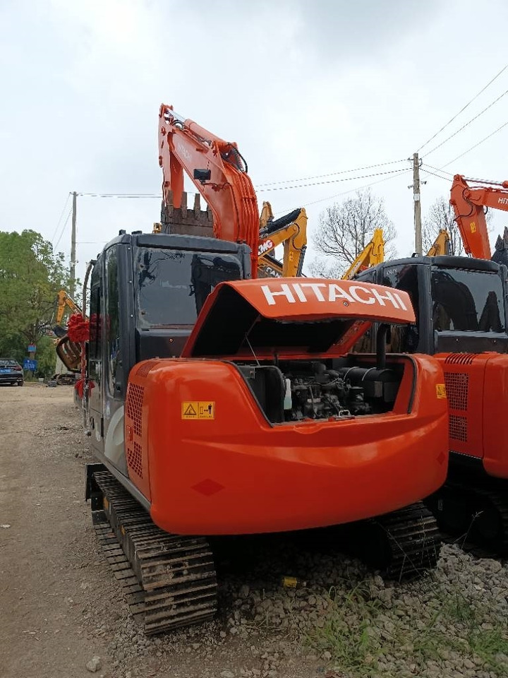 Hitachi ZX 60 - 小型挖掘机:图2 Hitachi ZX 60 - 小型挖掘机:图2