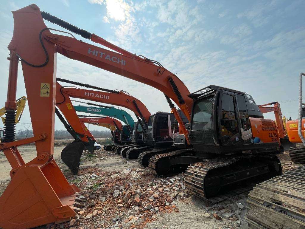 Hitachi Zaxis 200 LC - 履带式挖掘机:图1 Hitachi Zaxis 200 LC - 履带式挖掘机:图1