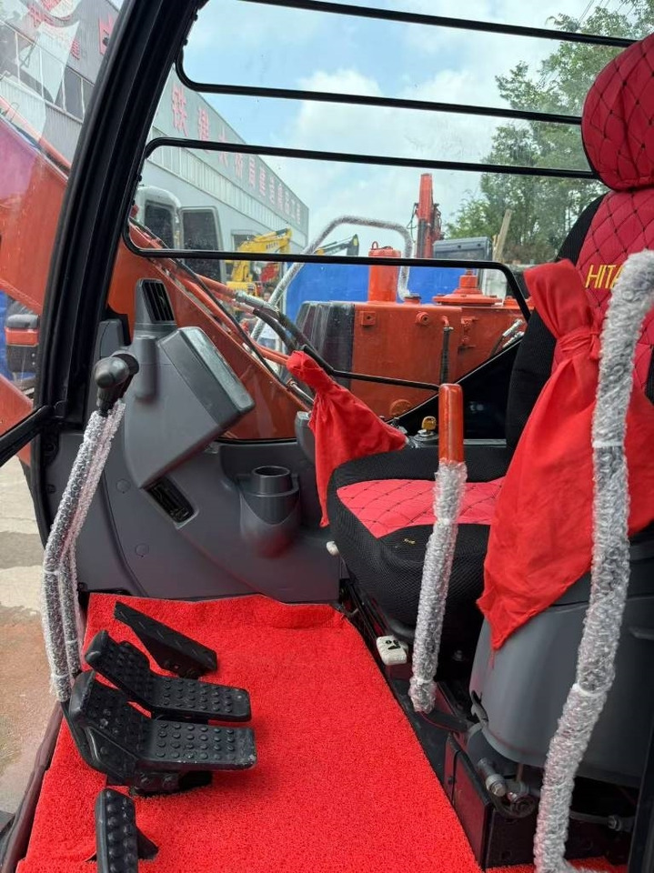 Hitachi Zaxis 60 - 履带式挖掘机:图5 Hitachi Zaxis 60 - 履带式挖掘机:图5