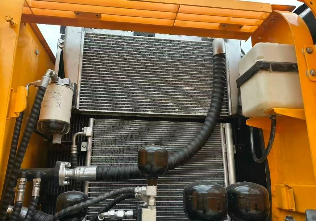 Hyundai 210W -9  - 轮式挖掘机:图4 Hyundai 210W -9  - 轮式挖掘机:图4