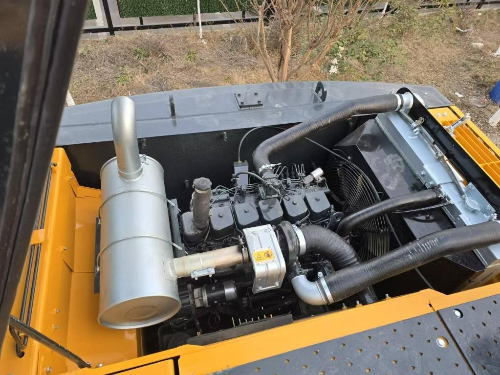 Hyundai 220-9 - 小型挖掘机:图4 Hyundai 220-9 - 小型挖掘机:图4
