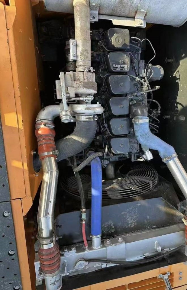 Hyundai 220  - 履带式挖掘机:图3 Hyundai 220  - 履带式挖掘机:图3