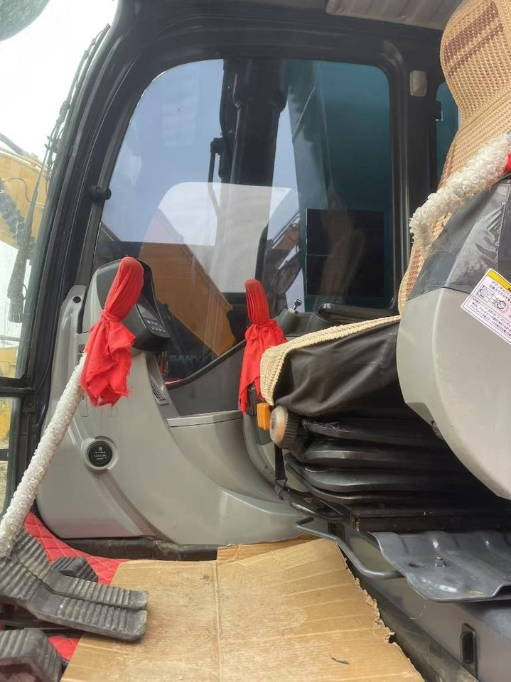 履带式挖掘机 Kobelco SK 200：图6