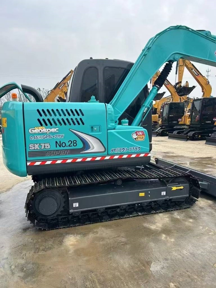 履带式挖掘机 Kobelco SK 75:图9 履带式挖掘机 Kobelco SK 75:图9