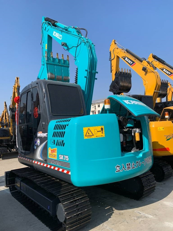 Kobelco SK 75 - 履带式挖掘机:图2 Kobelco SK 75 - 履带式挖掘机:图2