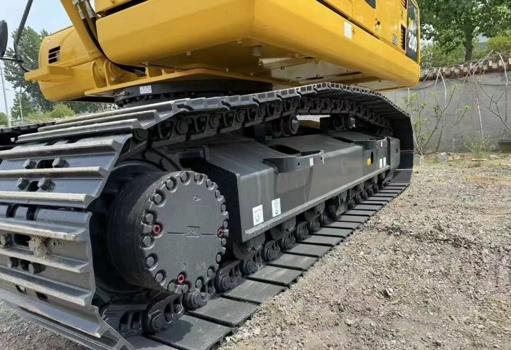 Komatsu PC 200-8 - 履带式挖掘机:图4 Komatsu PC 200-8 - 履带式挖掘机:图4
