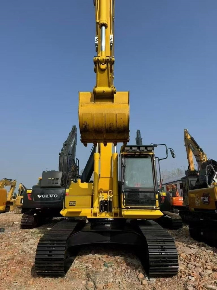 Komatsu PC 220-8 - 履带式挖掘机:图3 Komatsu PC 220-8 - 履带式挖掘机:图3