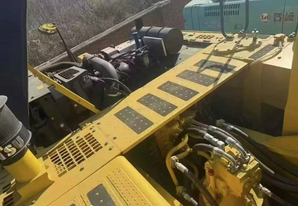 Komatsu PC 350-8 - 履带式挖掘机:图5 Komatsu PC 350-8 - 履带式挖掘机:图5