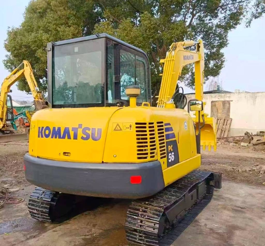 Komatsu PC 56 - 小型挖掘机:图1 Komatsu PC 56 - 小型挖掘机:图1