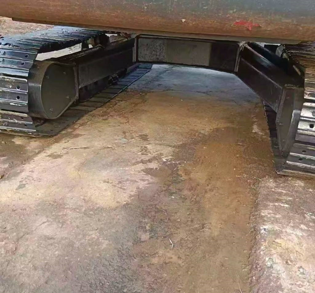 Komatsu PC 56 - 小型挖掘机:图3 Komatsu PC 56 - 小型挖掘机:图3