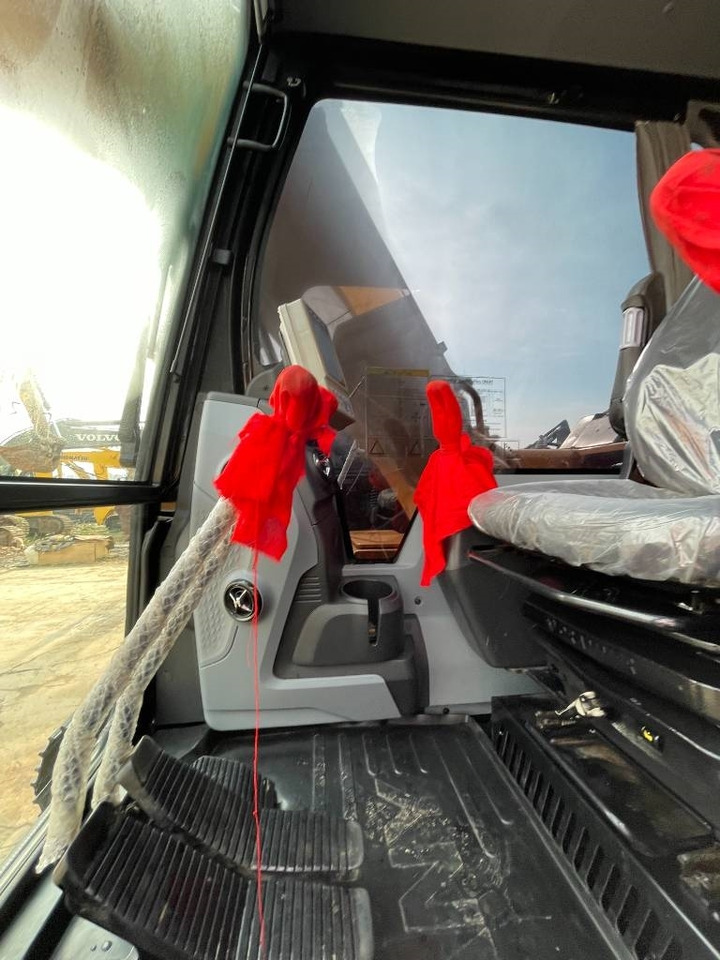 Sany SY 135 - 履带式挖掘机:图5 Sany SY 135 - 履带式挖掘机:图5