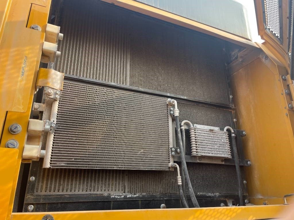 Sany SY 550 H - 履带式挖掘机:图4 Sany SY 550 H - 履带式挖掘机:图4