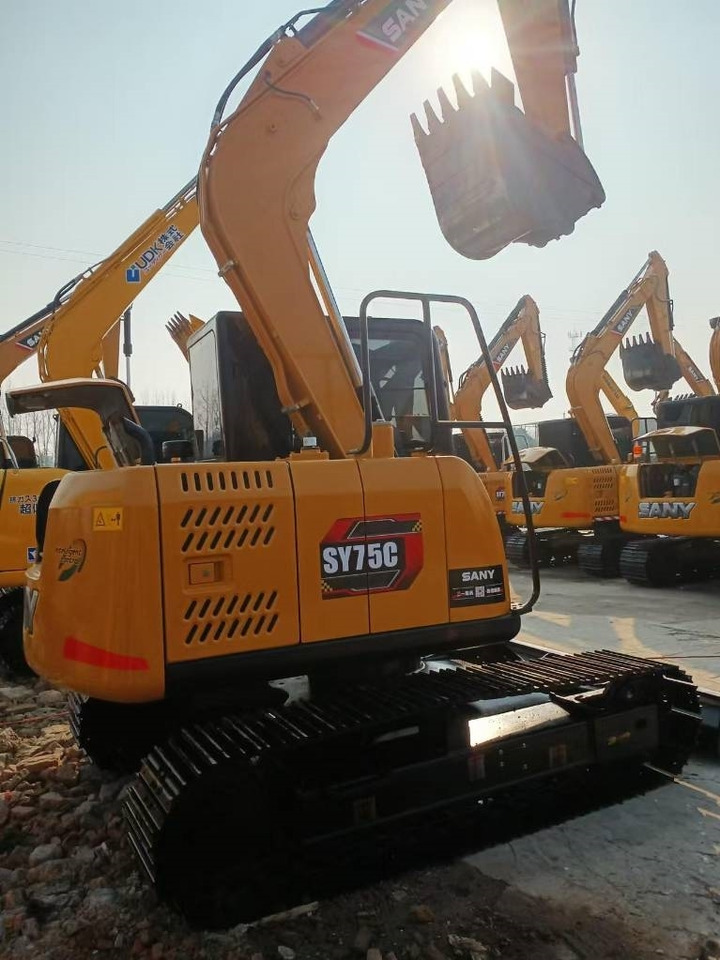 Sany SY 75 C - 履带式挖掘机:图4 Sany SY 75 C - 履带式挖掘机:图4