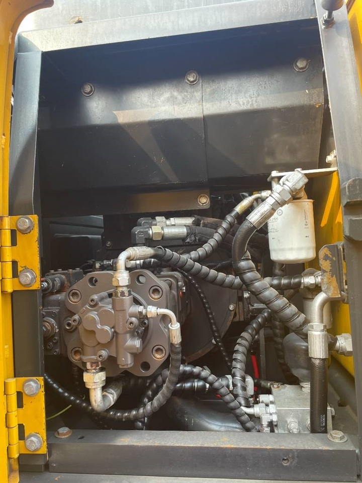 Volvo EC 140 - 履带式挖掘机:图2 Volvo EC 140 - 履带式挖掘机:图2