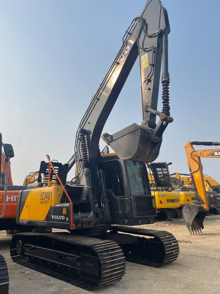 Volvo EC 140 - 履带式挖掘机:图3 Volvo EC 140 - 履带式挖掘机:图3
