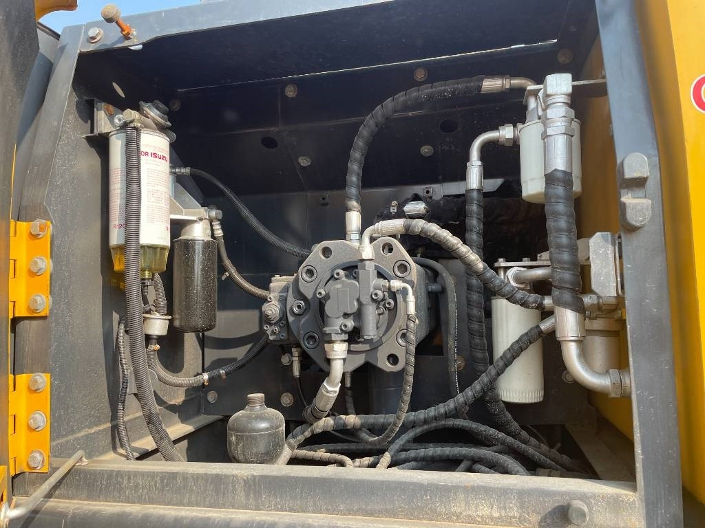 Volvo EC 210 - 履带式挖掘机:图2 Volvo EC 210 - 履带式挖掘机:图2