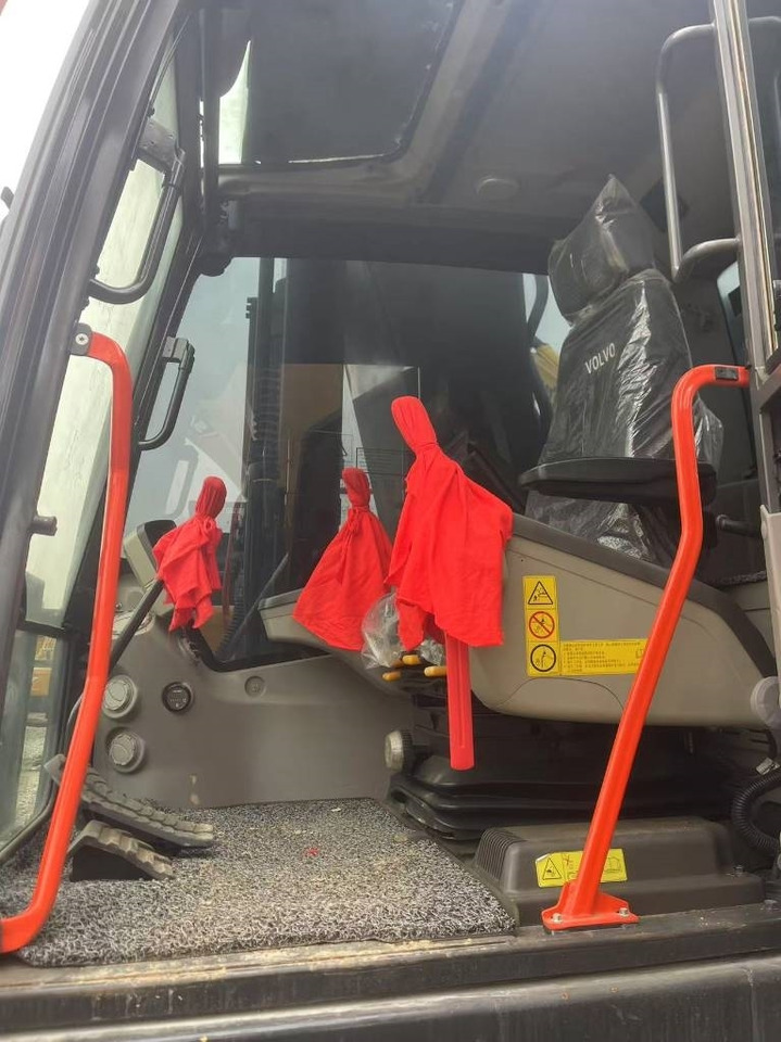 Volvo EC 350 - 履带式挖掘机:图3 Volvo EC 350 - 履带式挖掘机:图3