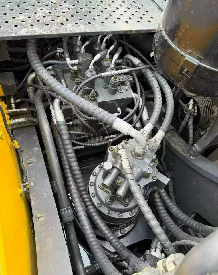 Volvo EC 380 - 履带式挖掘机:图2 Volvo EC 380 - 履带式挖掘机:图2