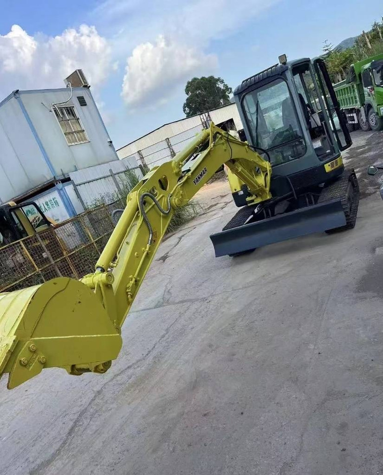 Yanmar 55 - 小型挖掘机:图1 Yanmar 55 - 小型挖掘机:图1