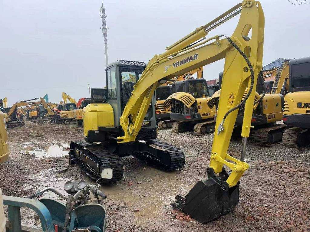 Yanmar Vio 55 - 小型挖掘机:图1 Yanmar Vio 55 - 小型挖掘机:图1