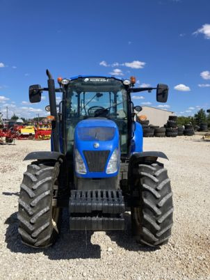 New Holland T5.95 - 拖拉机:图4 New Holland T5.95 - 拖拉机:图4