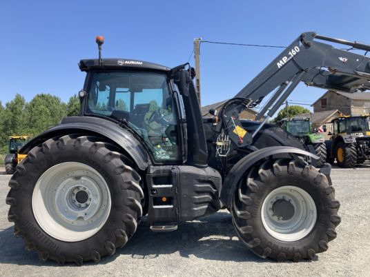 Valtra T215 DIRECT - 拖拉机:图5 Valtra T215 DIRECT - 拖拉机:图5