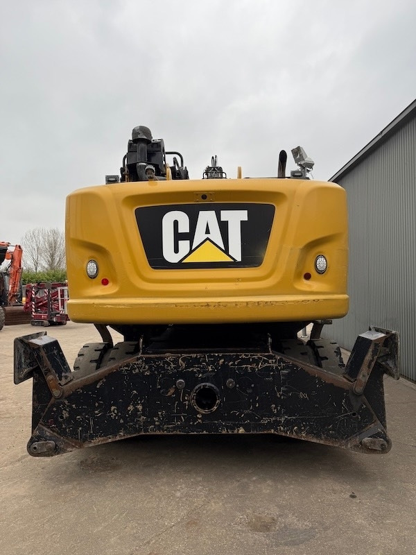 CAT MH 3022 - 垃圾/ 工业叉装车:图3 CAT MH 3022 - 垃圾/ 工业叉装车:图3