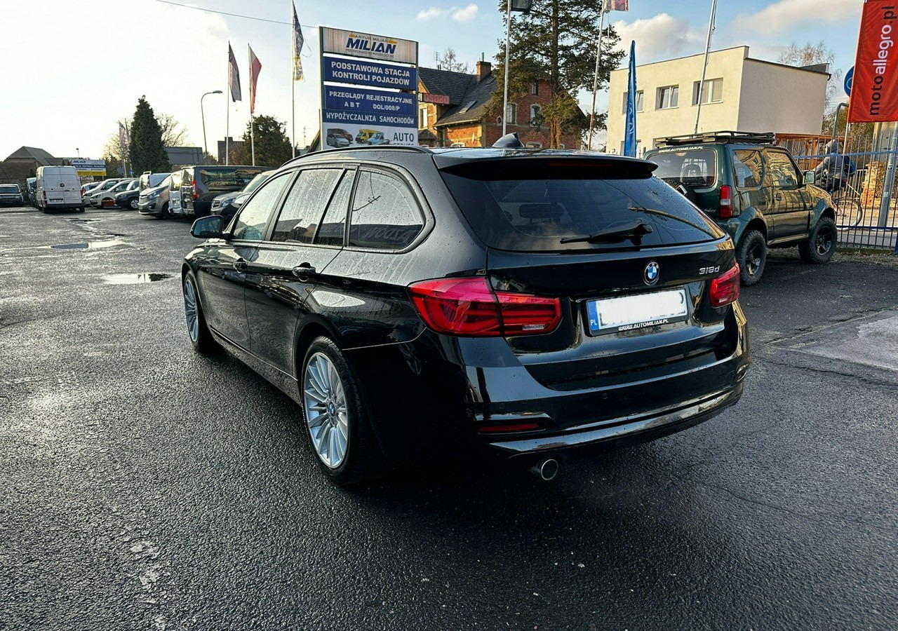 BMW SERIA 3 V (F30/F31/F34) BMW SERIA 3 318d 150KM Automat SportLine*AdaptiveLed*Navi*Półskóra*SerwisBMW* FV - 汽车:图4 BMW SERIA 3 V (F30/F31/F34) BMW SERIA 3 318d 150KM Automat SportLine*AdaptiveLed*Navi*Półskóra*SerwisBMW* FV - 汽车:图4