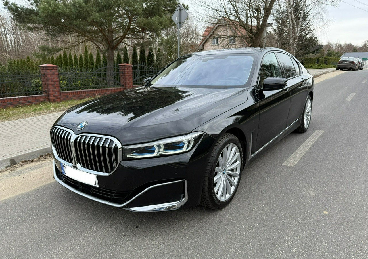 BMW SERIA 7 II (G11/G12) BMW SERIA 7 740d Xdrive 340KM Luxury+Exclusive Masaże Adaptiv Oś Lasery 2022 FV2 - 轿车:图4 BMW SERIA 7 II (G11/G12) BMW SERIA 7 740d Xdrive 340KM Luxury+Exclusive Masaże Adaptiv Oś Lasery 2022 FV2 - 轿车:图4