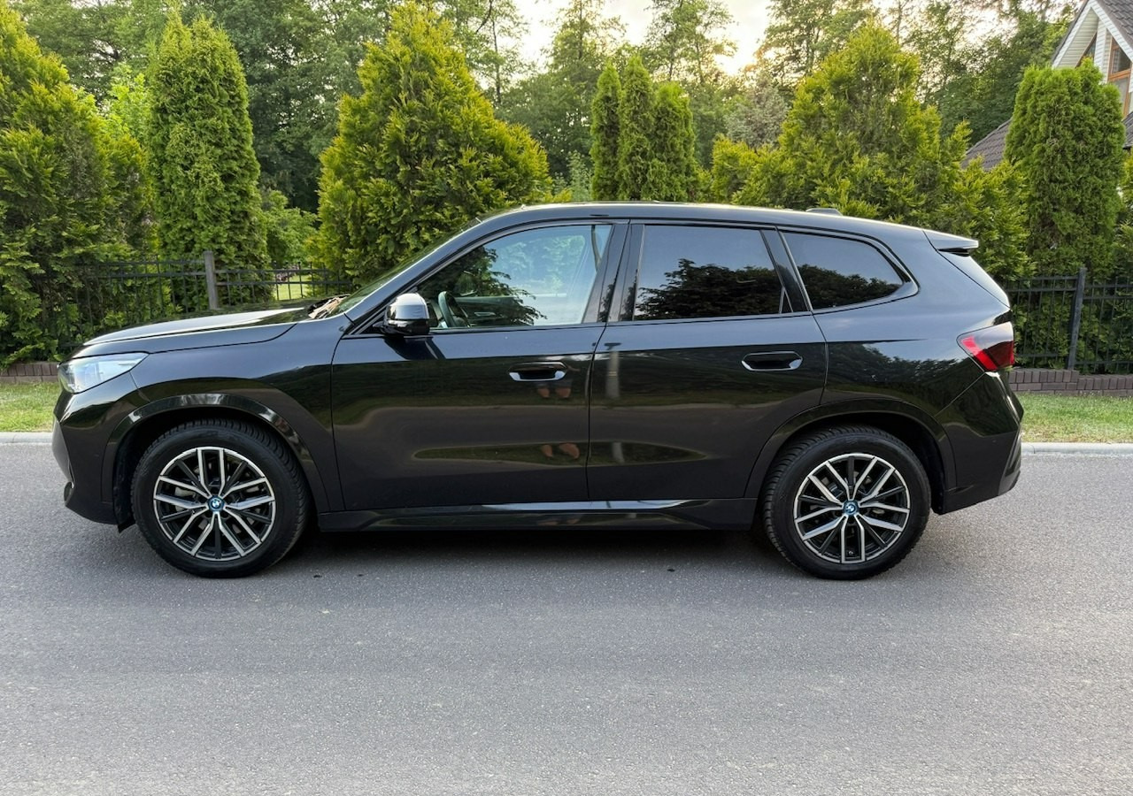 BMW X1 iX1 iX1 xDrive30 313KM M-Sport H/K Panorama AdaptiveLed Masaże Kam360 - 越野车:图2 BMW X1 iX1 iX1 xDrive30 313KM M-Sport H/K Panorama AdaptiveLed Masaże Kam360 - 越野车:图2