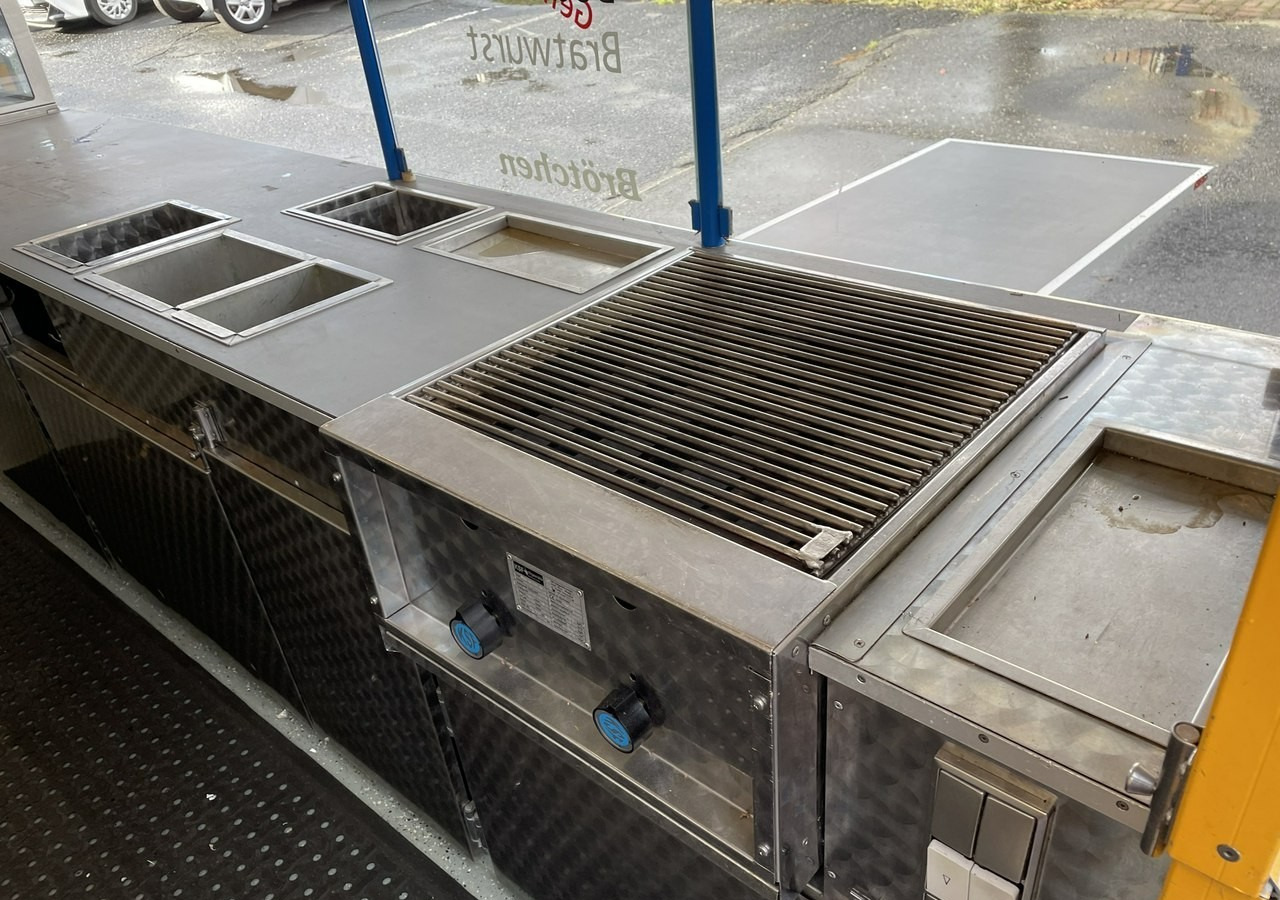 Fiat Ducato Autosklep Autogrill Gastronomiczny Food Truck Foodtruck sklep bar20 - 自动售货卡车:图4 Fiat Ducato Autosklep Autogrill Gastronomiczny Food Truck Foodtruck sklep bar20 - 自动售货卡车:图4